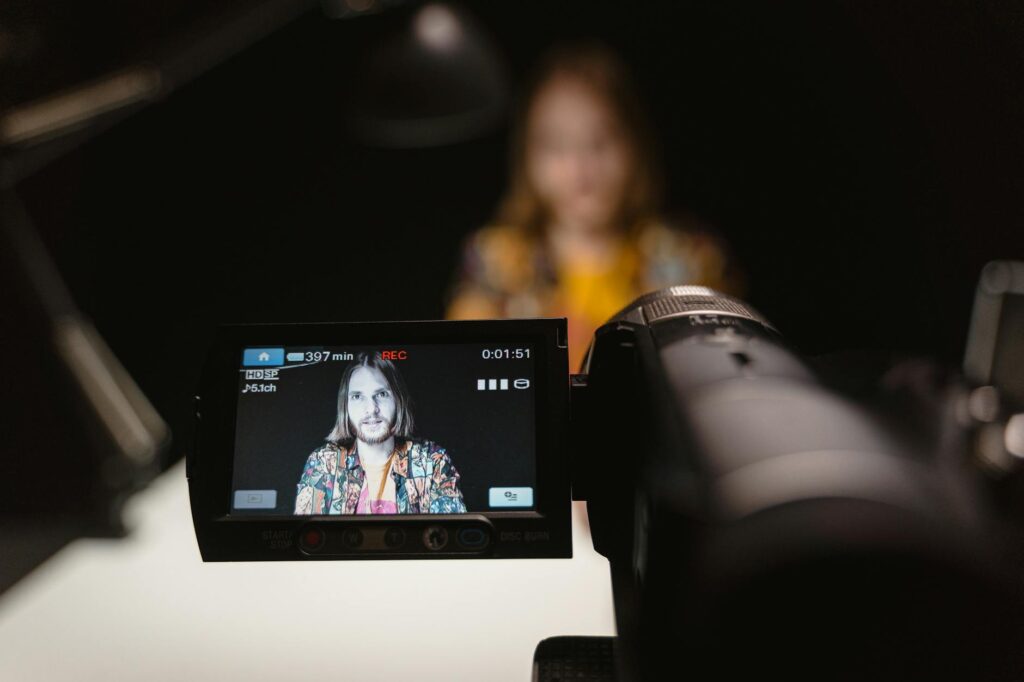 Jak wybrać najlepszą lampę LED RGB do domowego studia fotograficznego?
